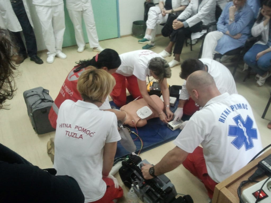 OTVORENI POZIV ZA KANDIDATE DOEDUKACIJA ZA RAD U HITNOJ POMOĆI